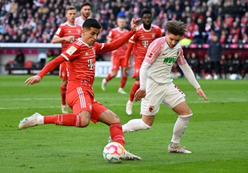 video Highlight : Bayern Munich 5 - 3 Augsburg (Bundesliga)